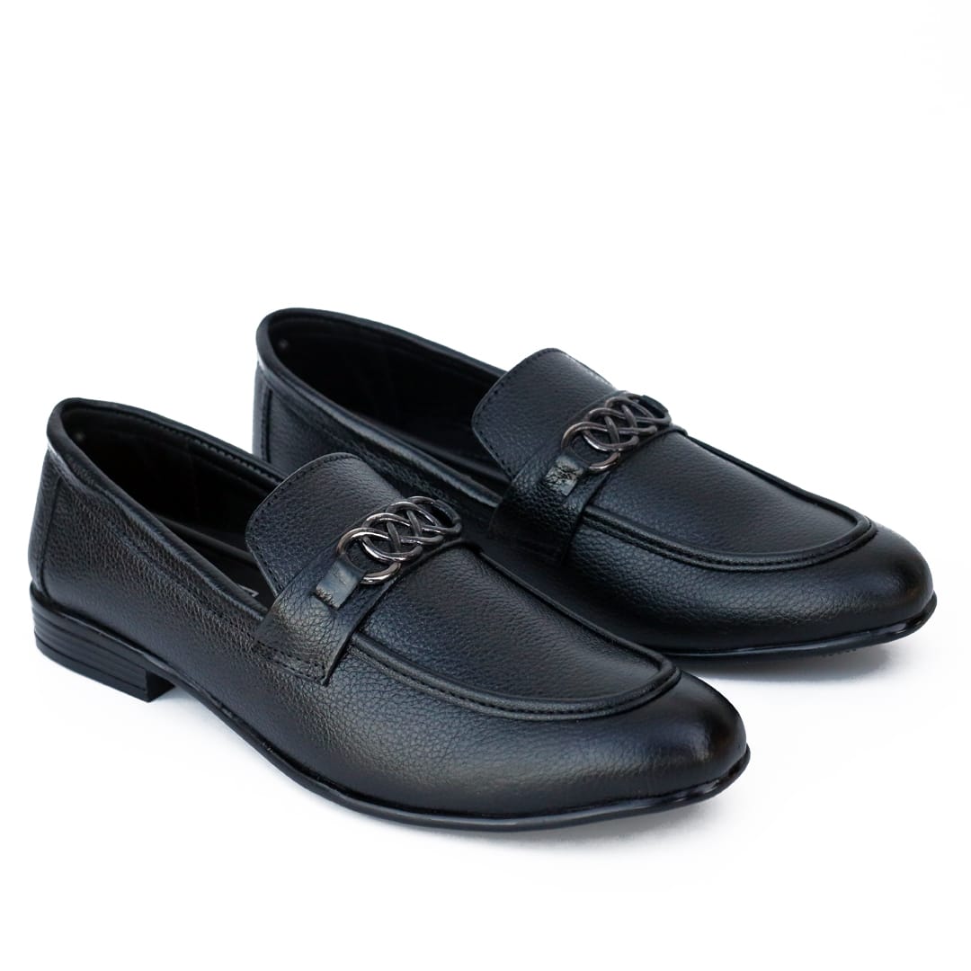 Black Classic Chain Loafer